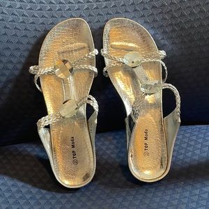 Top Moda Slides